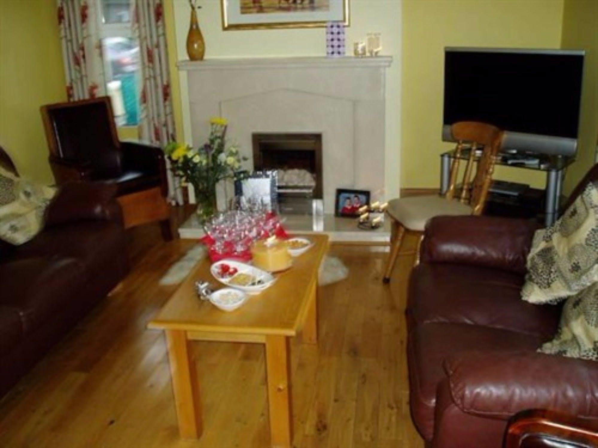 Brooke Lodge Guesthouse Magherafelt Exterior photo
